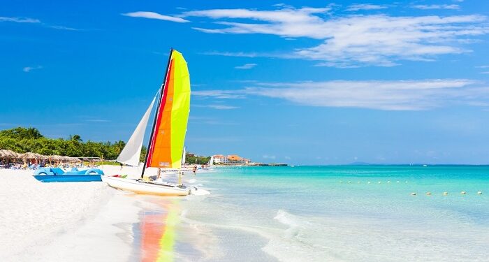 Почему стоит провести отпуск на Кубе: интересное об острове