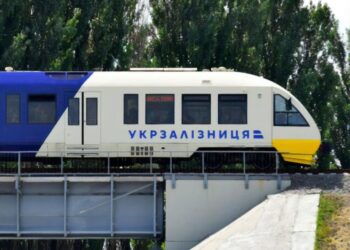 Як подорожувати з вигодою: корисні поради щодо пошуку недорогих квитків