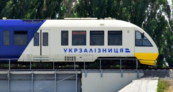 Як подорожувати з вигодою: корисні поради щодо пошуку недорогих квитків