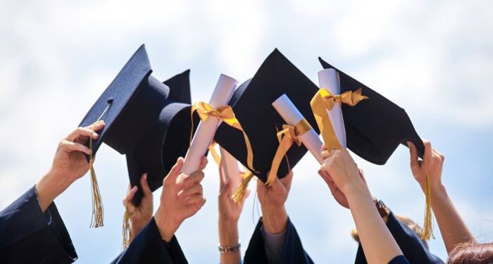 К какой компании обратиться, если вы хотите заказать дипломную работу