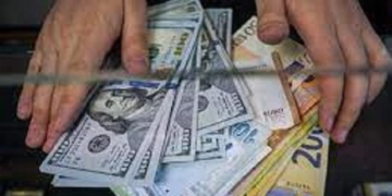 Почему важно покупать иностранную валюту и как это сделать