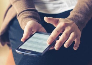 Что делать, если телефон «глючит»:  советы профессионалов