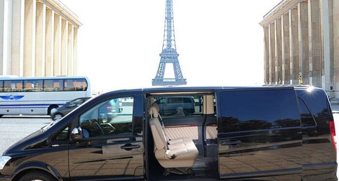 Convenient transfers from Paris to the airport: variety of vehicles