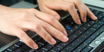 A powerful and versatile control panel for IT professionals