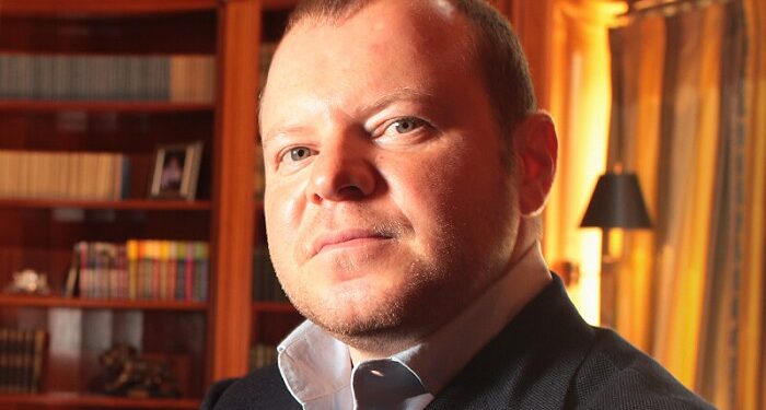 Schneider acquires 21% stake in Mishorim