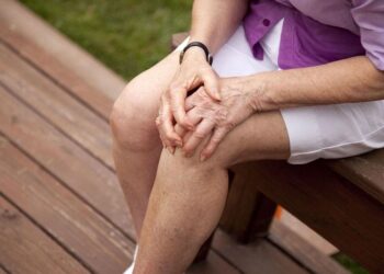 Причины болей в костях и суставах и эффективные методики лечения