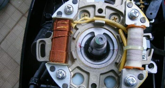 Как правильно установить генератор на лодке