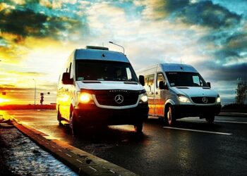 Пассажирские перевозки из Украины в Германию микроавтобусами класса VIP