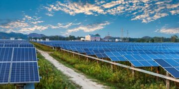 Строительство наземной промышленной СЭС: цена и сроки окупаемости