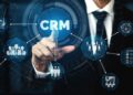 Разница между CRM и CMS: как выбрать подходящую систему для вашего бизнеса