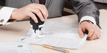 Почему апостиль — это важный шаг в подготовке документов для зарубежных поездок