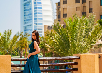 Dubai Photoshoot: Location Ideas, Looks, Shoot Time, and Preparation