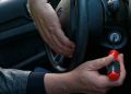 My car key is broken: what should I do, how can I remove the broken piece and avoid damage