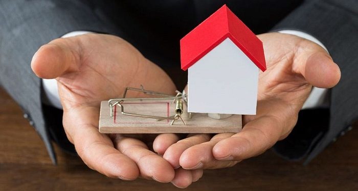 שכירת בית לפני מעבר דירה: איך לזהות נוכלים ולהגן על כספכם